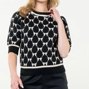 NWT THML Chic Black and White Patterned Women's Sweater